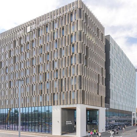 Comfort Hotel Helsinki Airport Вантаа Экстерьер фото