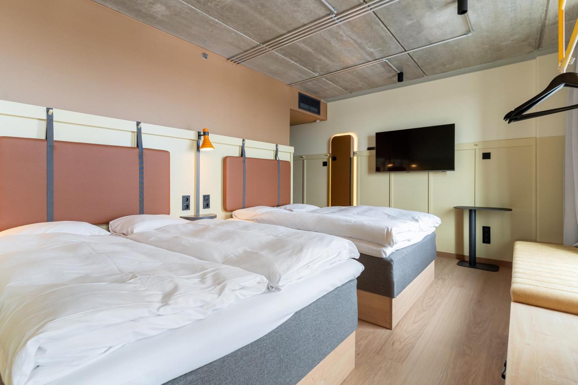 Comfort Hotel Helsinki Airport Вантаа Экстерьер фото